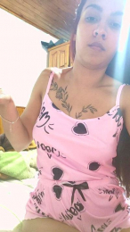 Andreinaaltami webcam model stream image