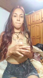 Andreinaaltami webcam model stream image
