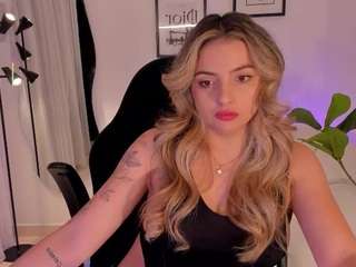 amywoods webcam model stream image