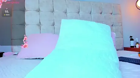 twink_royale18 webcam model stream image