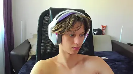 Ostin_meow webcam model stream image
