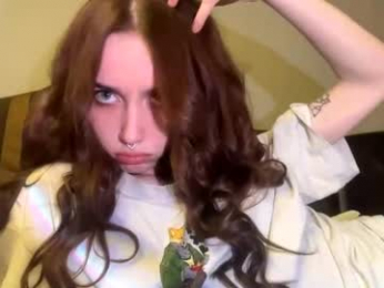 alluring_vibes_69 webcam model stream image