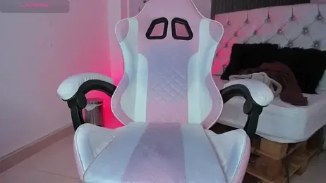 chloesagee webcam model stream image