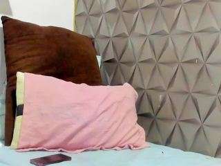 6curvyhot9 webcam model stream image