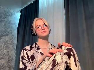 simonaaguada webcam camsoda model stream image