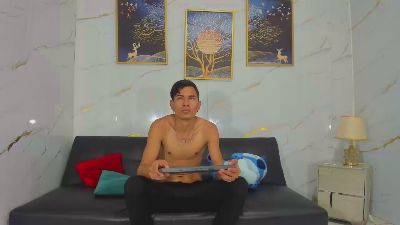 Black_and_whit0 webcam model stream image