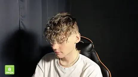 Keytaro webcam stripchat model stream image