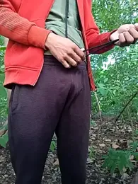 Forest_lover24 webcam model stream image