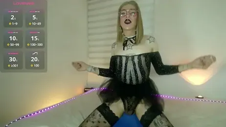 Katylove888 webcam stripchat model stream image