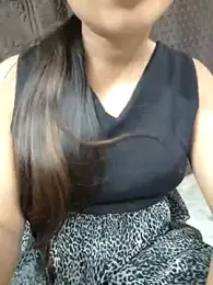 Roshni_98 webcam model stream image