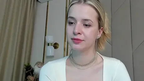 Touch_me webcam stripchat model stream image