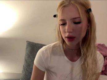 angelalice webcam preview