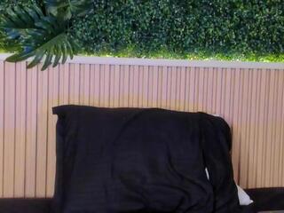 Cody Pipper webcam model stream image