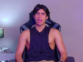 Cody Pipper webcam model stream image