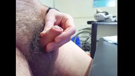 hairyuncut00 webcam model stream image