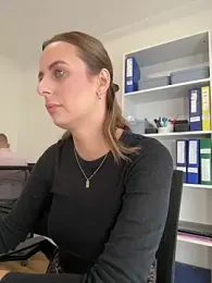 Hii_Lolla webcam model stream image