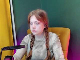 alisa-young webcam model stream image