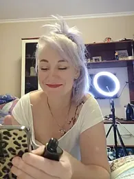 Tina_Alev webcam model stream image