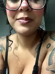 CaroBeach webcam model stream image