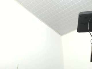 krillynnt webcam model stream image
