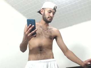 krillynnt webcam model stream image