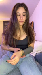 Babyalma1994 webcam model stream image