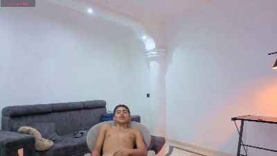 hot_housex webcam model stream image