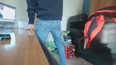 adam9987 webcam cam4 model stream image