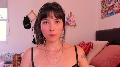 HolySweetMuse webcam model stream image