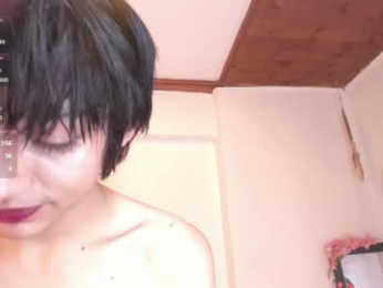 juuli_ross_ webcam model stream image