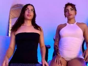 roomfantasy_ webcam model stream image