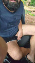 Legtiste webcam model stream image