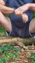 Legtiste webcam model stream image