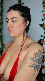 luna_asmr webcam model stream image