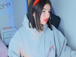 Camiila Saenz webcam model stream image