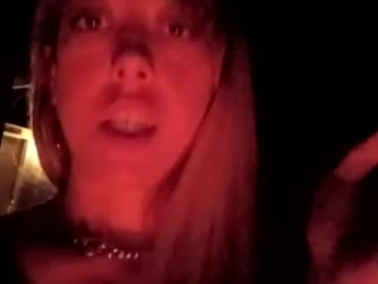 chloe_jackson965 webcam model stream image
