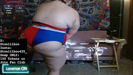 Stoniiiboo webcam model stream image