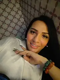 Yourbabyshane webcam model stream image