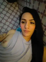 Yourbabyshane webcam model stream image
