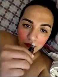 Yourbabyshane webcam model stream image