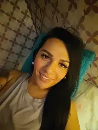 Yourbabyshane webcam model stream image