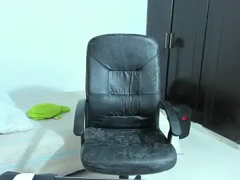 Chandler_ken webcam model stream image