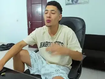 Chandler_ken webcam model stream image