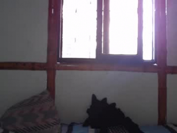 miahells webcam model stream image