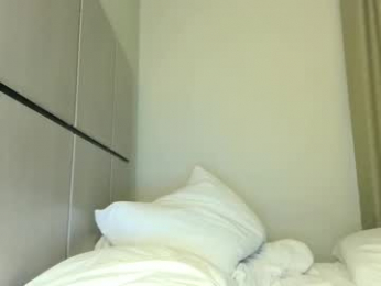jacobinlynn webcam model stream image