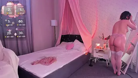 lilly_Cherry_ webcam model stream image