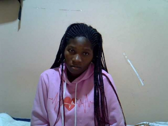 Hot-melanin webcam bongacams model stream image