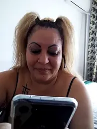 Valim7979 webcam model stream image