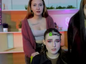 adeli_di webcam model stream image