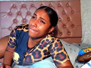 penny-brown webcam model stream image
